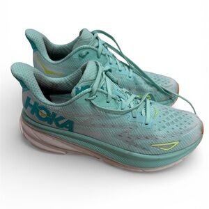 Hoka one one Clifton 9 Women's Teal Athletic Shoes